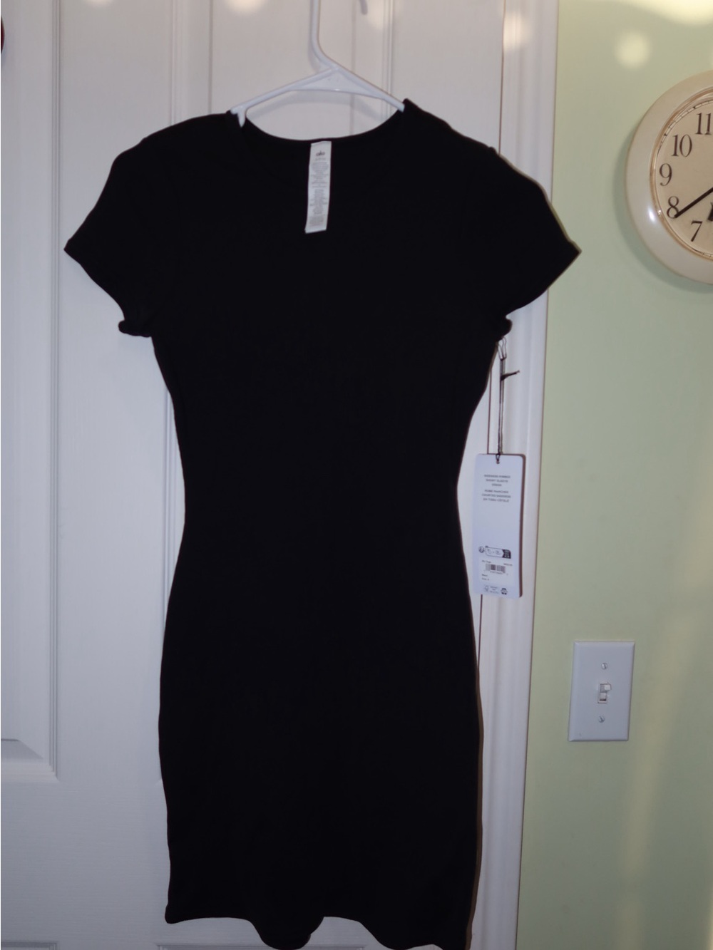 ALO Yoga Black Fitted Short Sleeve Mini Dress